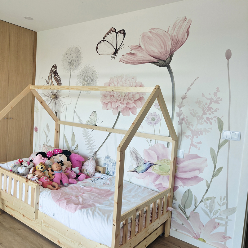 Mural infantil con flores